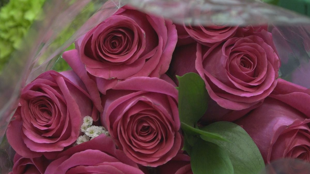 Flowers are one of the most popular Valentine's Day gifts