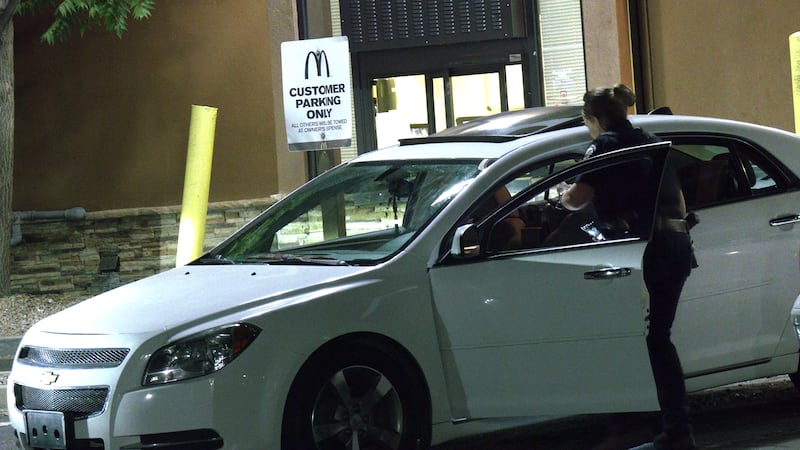 arrest at mcdonalds on north avenue